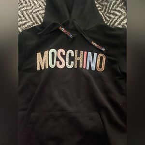 Moschino sweater